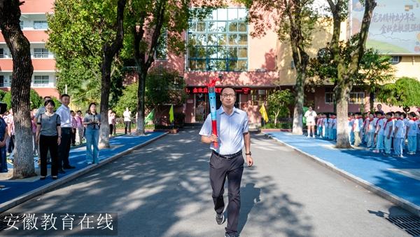 ad0ef20121d0e4dd53963cfc0a056b17.jpg