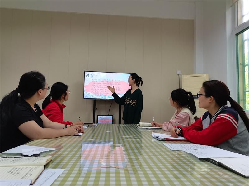 �������˹̱��ж������Ҹ���������ݶ��齻���