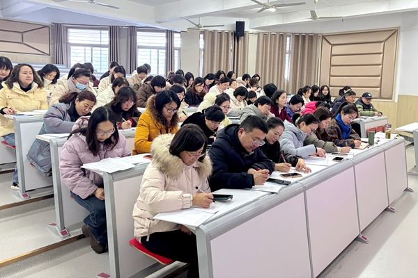 ����Сѧ�������γ����� ���Ľ�ѧ����