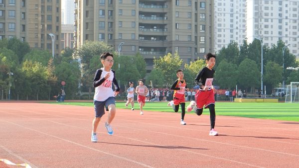ίԱ顰μ15ӡʵμ䡰ʱ֡ӱ