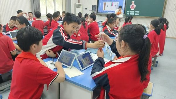 �����н����֡������ǿΡ����ƻ�������������Ч