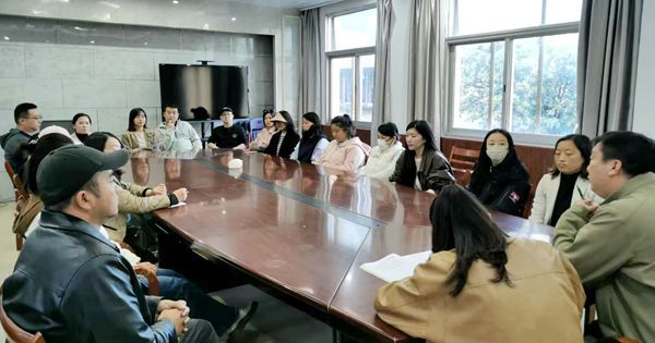 ����Сѧ��������˫�����ں���  ���۹�ʶ�ٳɳ�