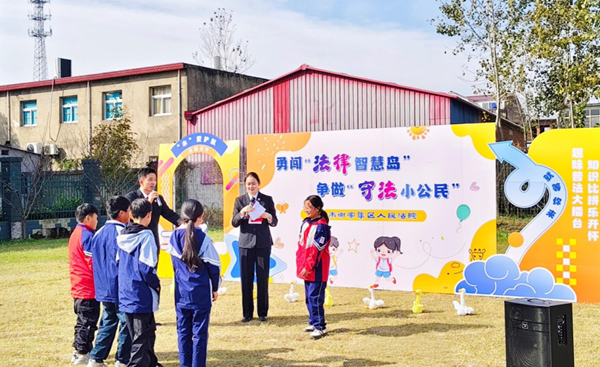 �켯Сѧ���´������ɡ��ǻ۵� �������ܷ���С����