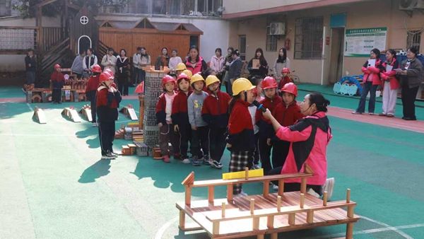 �����׶�԰�������������Ͻ����ƽ���������չ