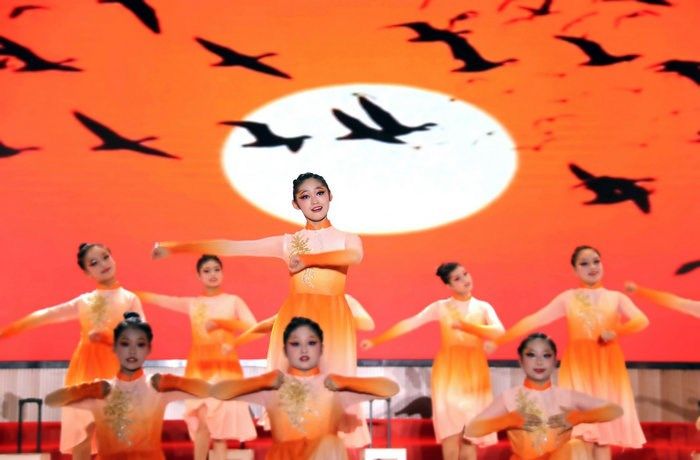 �����гɹ��ٰ�2025����Сѧʦ������չ��