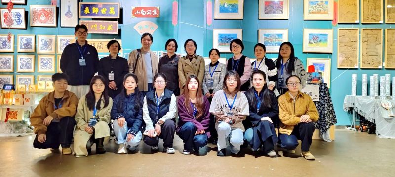 ��ң��Сѧ�滭�ɹ�����ʡ�����л���У�ɹ�չ