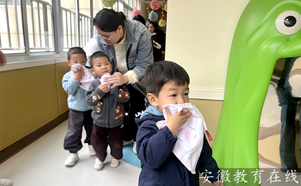 �Ϸ��а���·�׶�԰���ָ�����Ŀ�չ������ѵ��Ӧ�������