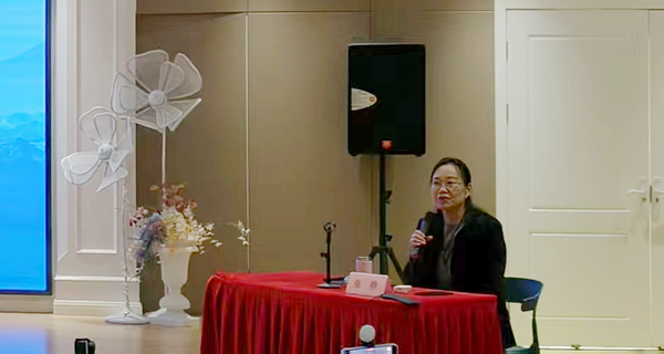 ���������������׶�԰�����ѧϰı��չ