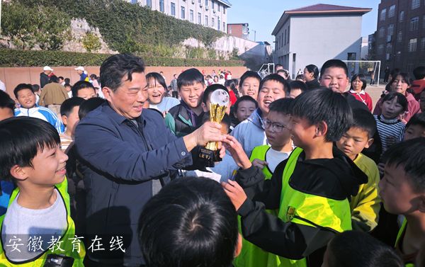 ʮ������ѧУ���������������������Σ���������