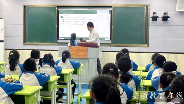 ʮ������ѧУ����Ԫ���������� �Խ̴�������ƪ