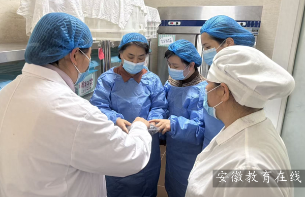 �Ϸ��а���·�׶�԰����֮���԰�����ΰ�ȫ���� �ػ�ͯ��ʱ��