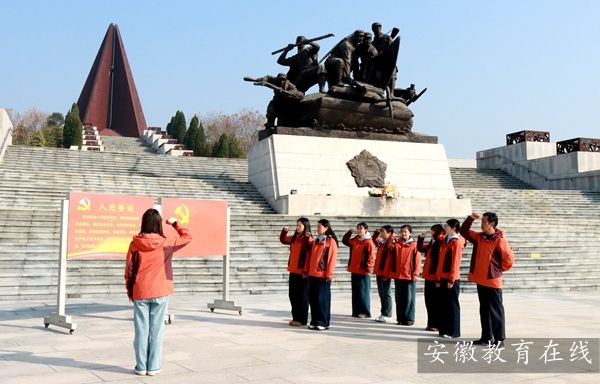 ʯ������׶�԰���廳�������ң�������ɫѪ��