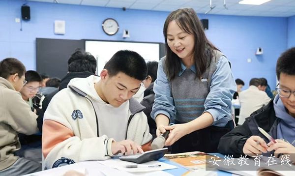 ͭ���и���Ӣ��ʻ��ѧ���ֻ��ͭ����ѧԲ���ٰ�