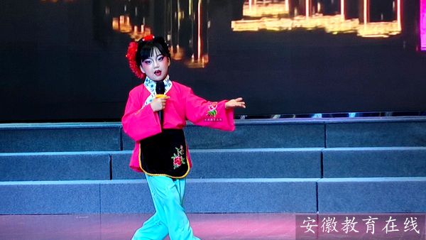 ����Сѧ������������ͯ�ģ���������ٳɳ�