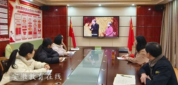 �����׶�԰��֧����֯���йۿ�������10��