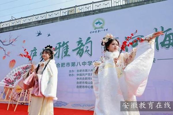 �Ϸʰ��У�®������ ���÷��