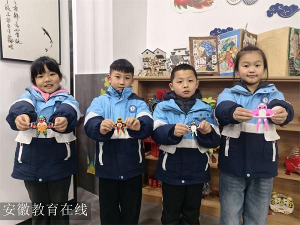 ����Сѧѧ���ô���ճ������������