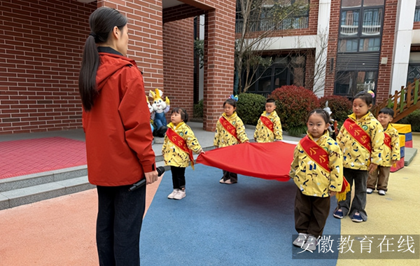 �Ϸ��а���·�׶�԰ӭ��·��԰����ͨ��ȫʼ���ģ��������м�����