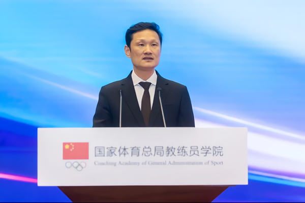 �¶������ƶ���������һ����ʵ���   ����ѧ���ɳ���������