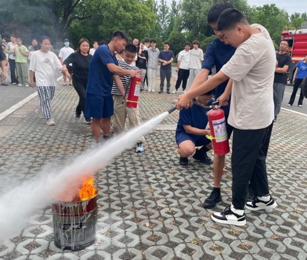 �ߺ�äУ��չ������ȫ����ʵ���