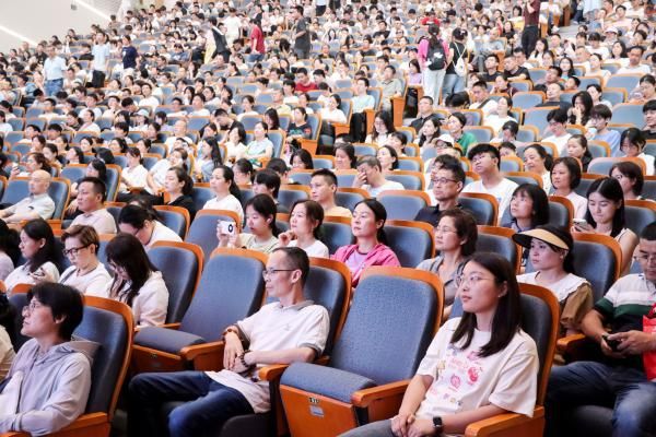 �Ϸ����У���У��ۣ�Ϊ���뵼��